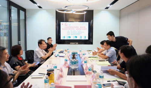 产学研项目引航向，深海藻系列开创护肤新纪元